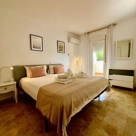 Διαμέρισμα Lovely Sea And Garden View Benalbeach